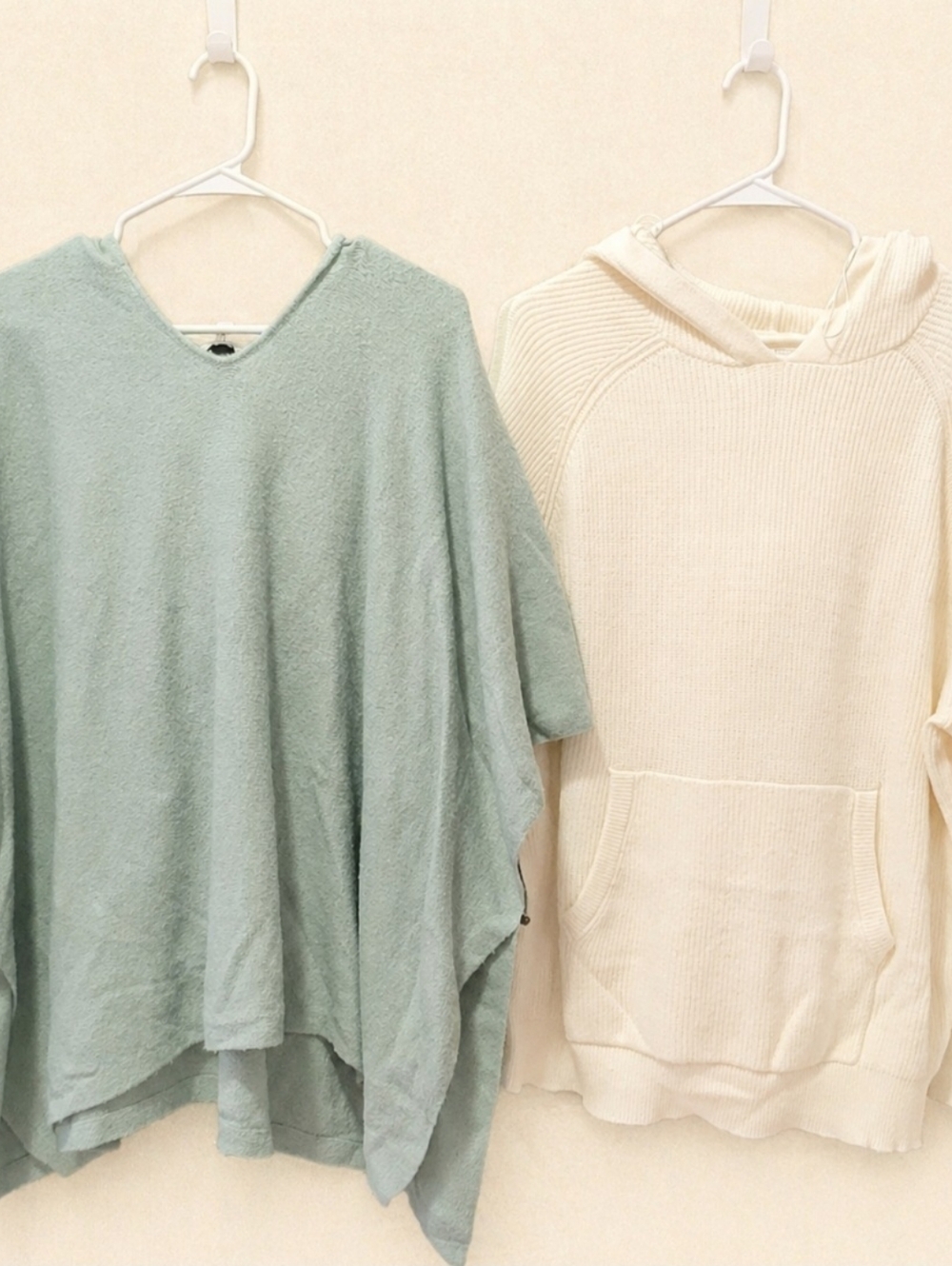 Sweater knit hoodie bundle - Hippie Rose, Olivia Sky - L